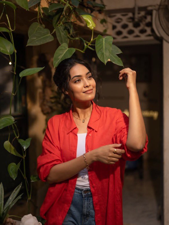 muthalbo's tweet photo. Pavithra Janani
#Pavithra #PavithraJanani https://t.co/jB0F7ylpNn