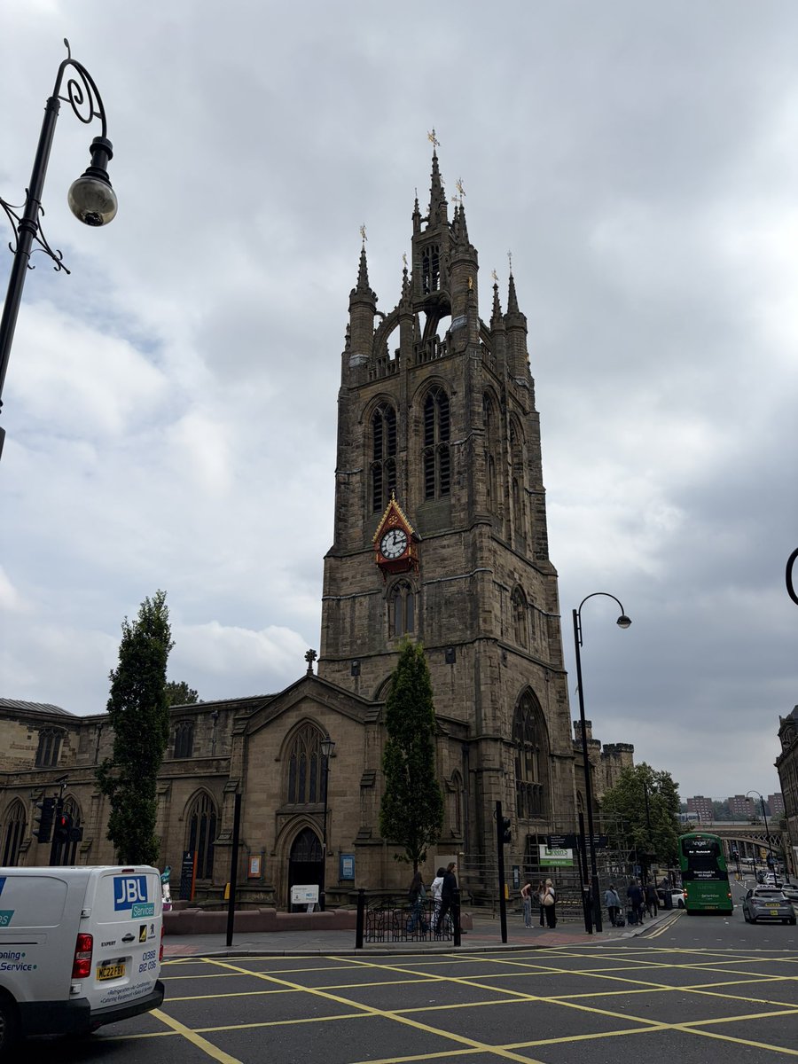 for_postgrad's tweet photo. 突如NewcastleとDurham旅行‼︎
セントに比べてだいぶ暑い🥵 https://t.co/qA1T98XJi6