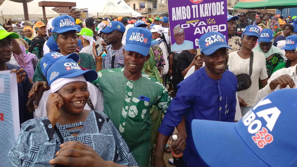 salawueedris1's tweet photo. OYA✊🏼❤️

BIG NAME in OLORUNDA LOCAL GOVERNMEN🤭✊🏼. 

OTAEFUN WA O. https://t.co/bacGF7TDHJ