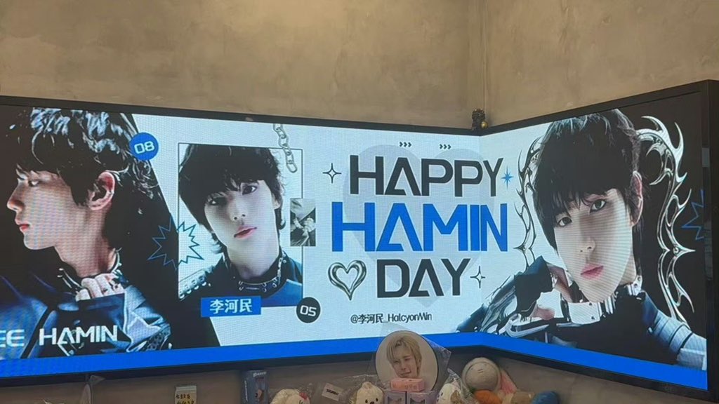 iamxxin's tweet photo. May warmth surround Hamin as you step into your brilliant twenties.

HAPPY 20TH HAMIN DAY
#해피하민데이_나의자전거소년
#20DreamsWithHamin https://t.co/TnJLlrn1p4