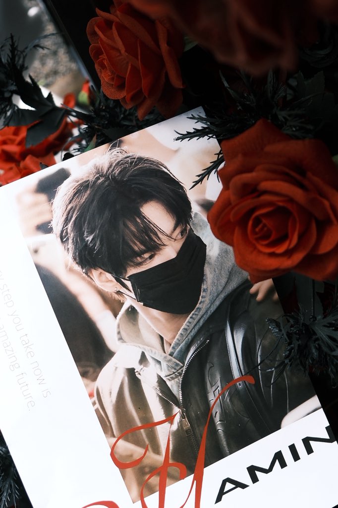 _MingZao's tweet photo. HAPPY 20TH HAMIN DAY
#해피하민데이_나의자전거소년
#20DreamsWithHamin

생일 축하해요 가장 소중한 hamin https://t.co/bnrJBjB2yG