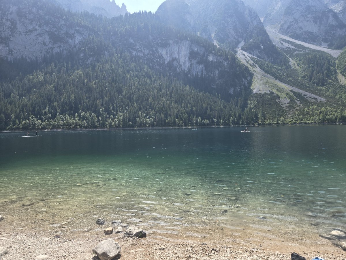 dollycaramel's tweet photo. I love swimming in the lakes https://t.co/isIyimfTPo