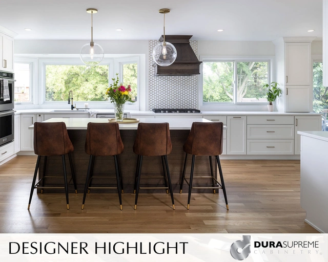 durasupreme's tweet photo. DESIGNER HIGHLIGHT: This week's featured #DuraSupreme #kitchen #design is by Laura Giles of @DillmanUpton, Rochester, MI. What's your favorite feature in this project? 

Explore our Inspiration Gallery at https://t.co/AxvfKyPDPu 

#kitchendesigner #cabinetry #kitchencabinets https://t.co/B6NOT6Usia