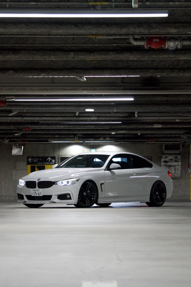 F32RLY's tweet photo. #車売ります #拡散希望 
BMW F32 420i Mスポーツ 8速AT

希望金額 65万円
走行距離 12万km
修復歴 無し

タイヤ、ホイール、ハンドルは純正に戻します
それ以外の箇所は現状渡しの予定です
純正部品は全部お付けします
右のドアに凹みがあります

気になる方はDMお願いします🙇‍♂️

その他リプ欄に記載 https://t.co/JCnG31uvwM