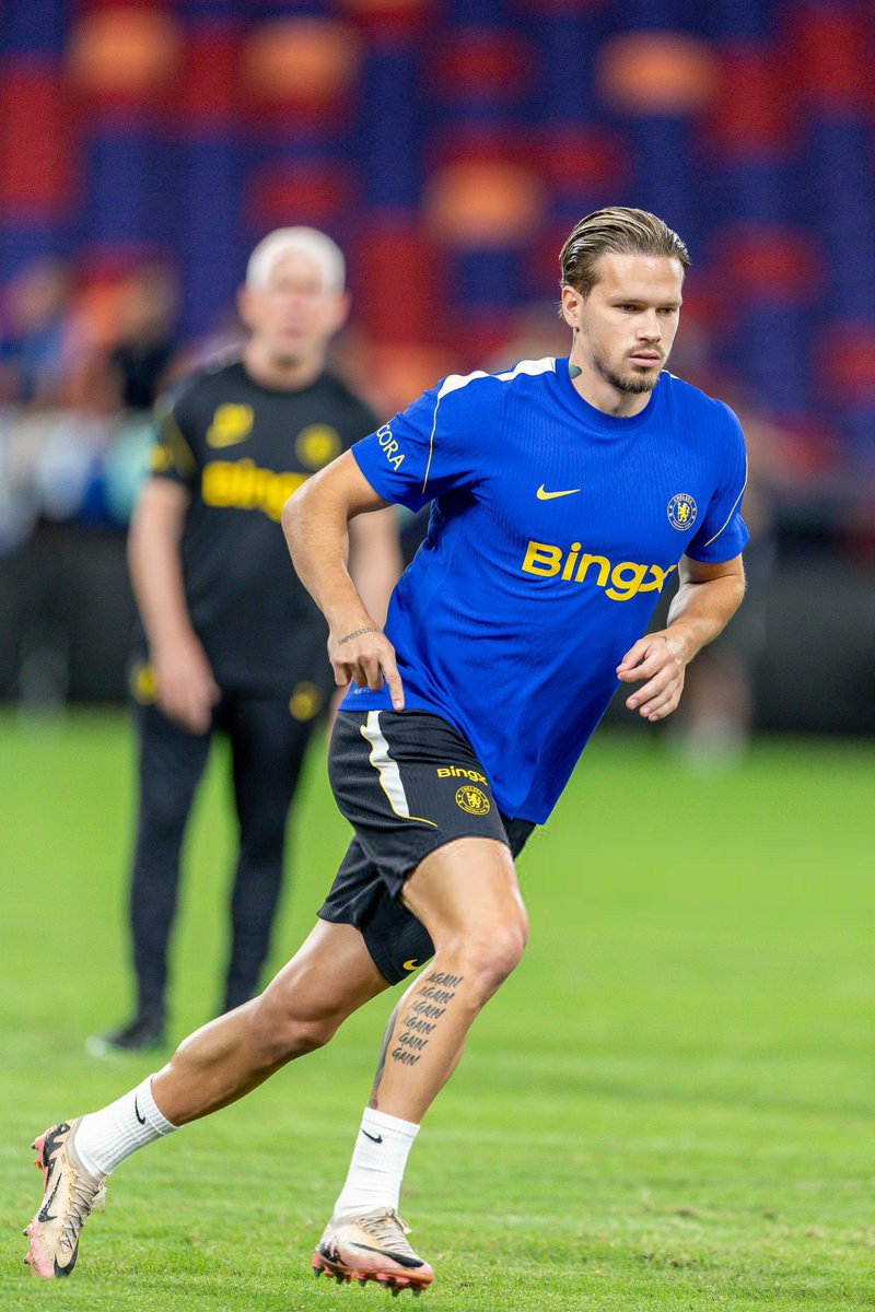 FrankKhalidUK's tweet photo. Mykhailo Mudryk 💙🇺🇦 https://t.co/ZjGK3CyzOq