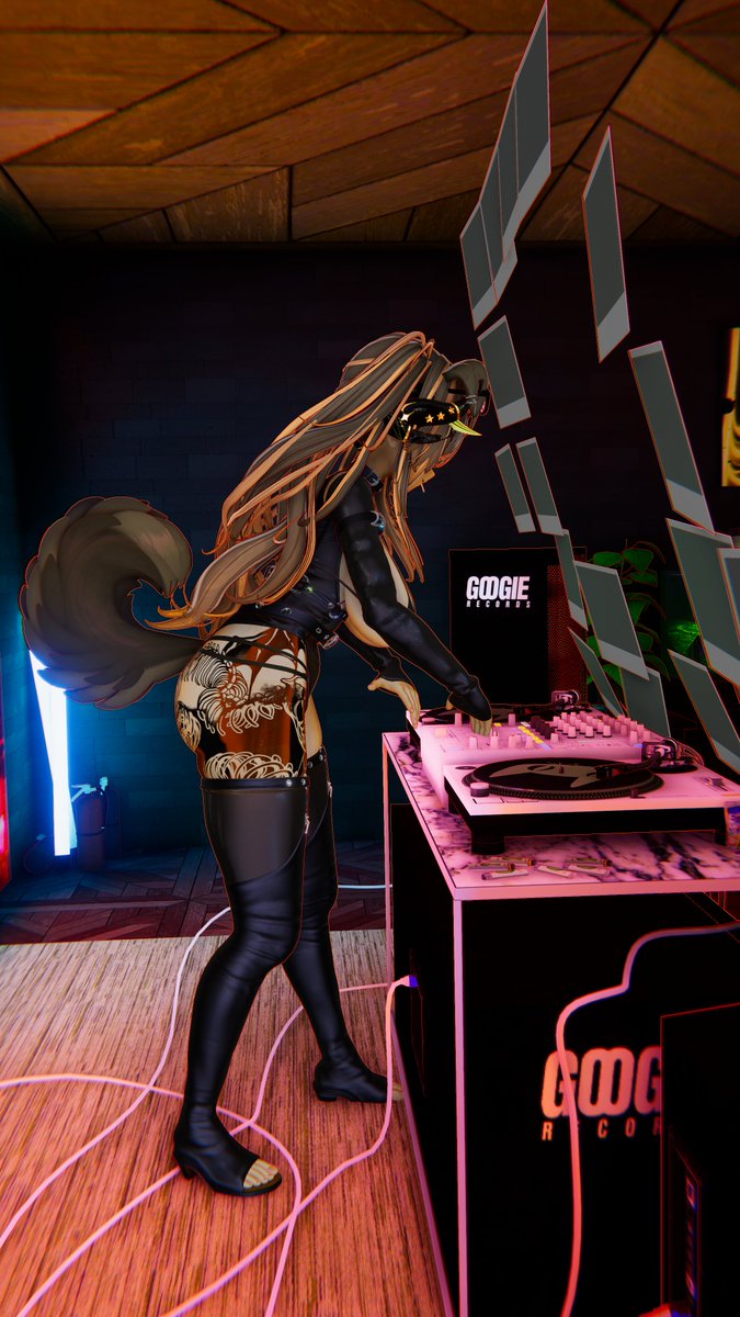 Loyota_VR's tweet photo. DJ set recording for @connectionvr 8/1 up! was fun being a bit silly and seeing people being okay with it and vibing. Hope to have the pleasure again sometime.

https://t.co/MJIKwlVctP https://t.co/dwoYnsBpjE