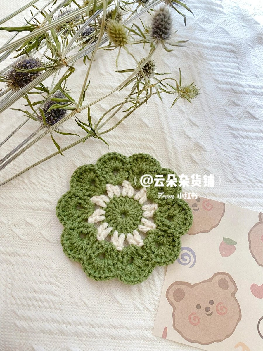HJpoo2's tweet photo. Just finished this cute handmade woven coaster from scrap yarn! Perfect for gifting u0026 using everyday https://t.co/TdB6foMZFI
