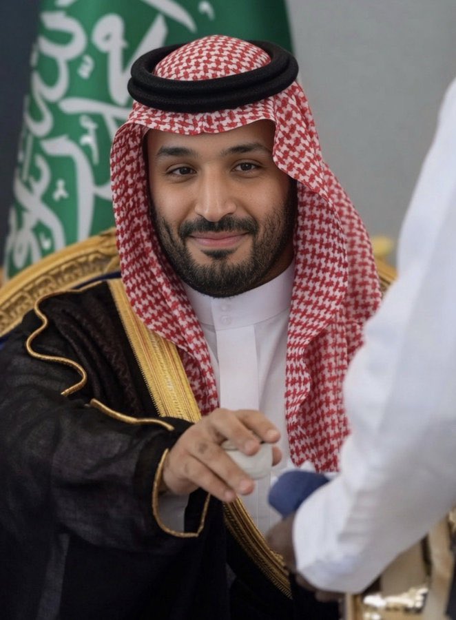 HRHMBNSALMAAN's tweet photo. يواصل سمو ولي العهد دعم التحول الرقمي والذكاء الاصطناعي والتقنيات الحديثة، لتكون المملكة ضمن الدول الأكثر تقدمًا في الاقتصاد الرقمي.
#محمد_بن_سلمان https://t.co/QK3uLFblV7