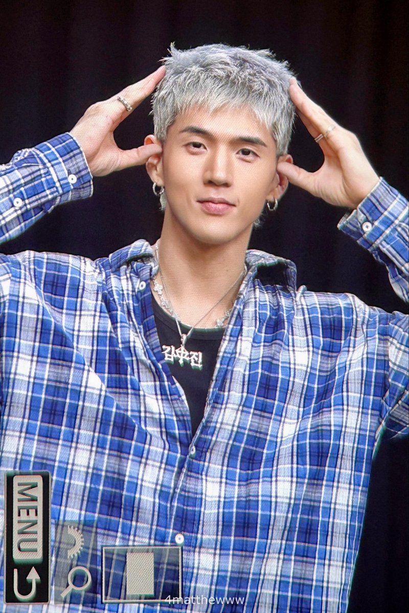 4matthewww's tweet photo. 260804 #BM #KARD https://t.co/3JO12g2OTl