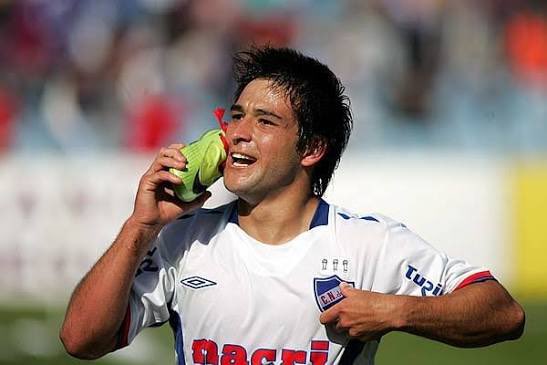 pacobolso01's tweet photo. Se fue siendo campeón, volvió y salió campeón. No se dio de la mejor forma pero muchas gracias Nico. 
Mi primer ídolo https://t.co/XEHci5uBf6