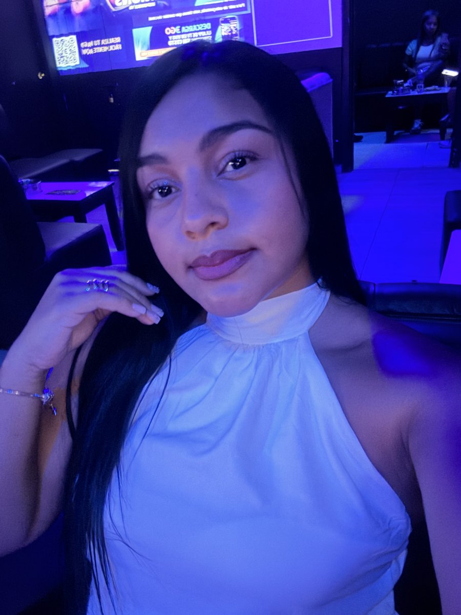 AnaEscalan44825's tweet photo. Hey hey heeey, who's ready to join me online @Stripchat? 👉 https://t.co/AXKYuf1WPh #stripchat #stripchatlive https://t.co/EuYYwfntfr