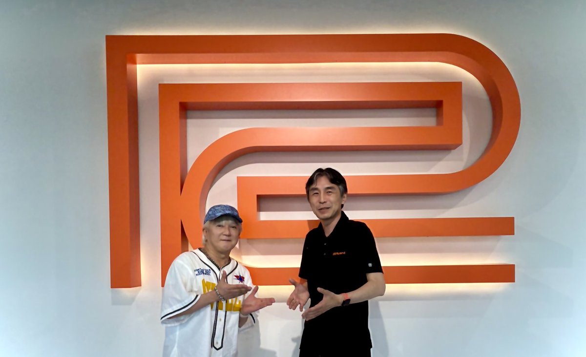 daisukeasakura's tweet photo. 新本社社屋にお招きいただきました🎹♫ https://t.co/p75ZvEaMmG