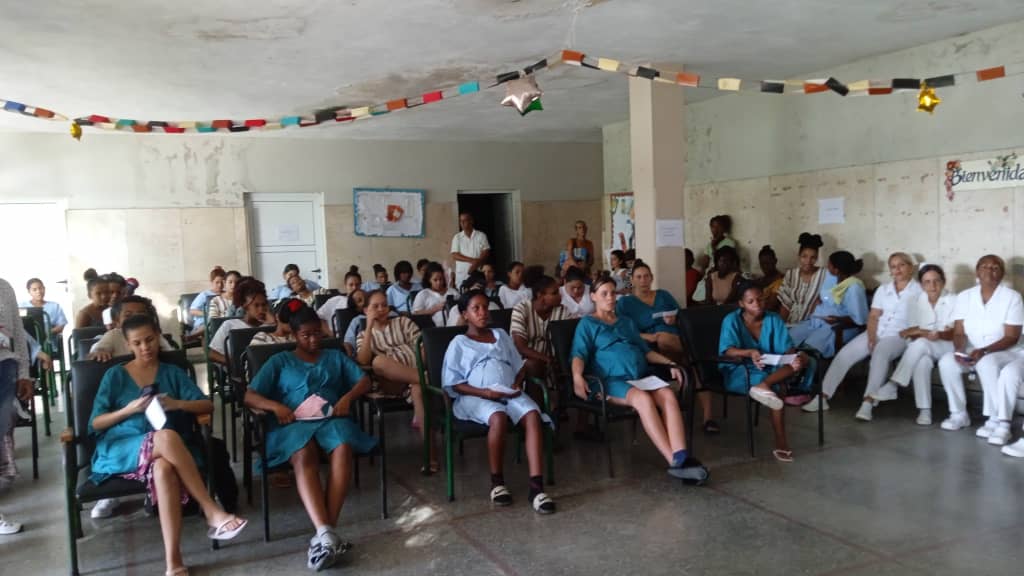 DmsPinar's tweet photo. Se desarrollan jornadas por la semana de la Lactancia Materna en el Hogar Materno Municipal de Pinar del Río 
#PinarPorLaSalud https://t.co/WPQ22KDigQ