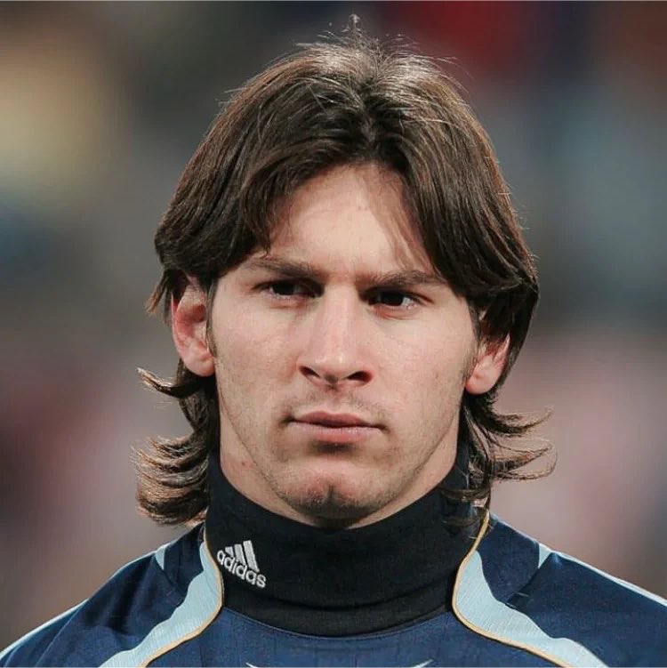 damzychillin's tweet photo. Excluding Lionel Messi .

Name a player who has won the Ballon dor, World Cup and Uefa Champions League.

Just give up! https://t.co/8d6XbU8zL4