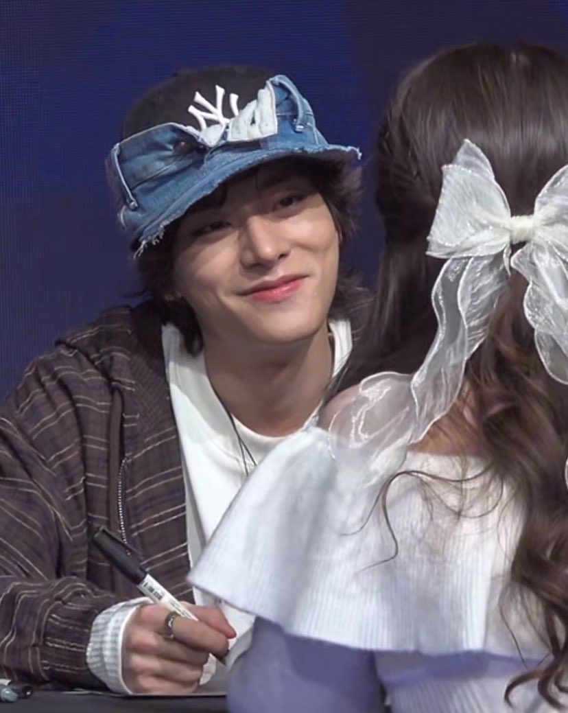 jake9226's tweet photo. Jake looks at you with eyes full of love like this🫠 https://t.co/T0iX505pdn