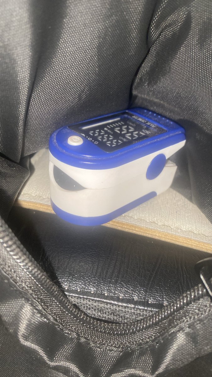 cuzmice's tweet photo. @joykerstark ??? gue juga bawa ini kemana2, tapi ga pick me kaya YBS dan gak mau research tentang apa yang dialami diri sendiri, lo gausah sok guilt tripping. gue yapping karena gue tau keadaannya https://t.co/yZIrfOPIx0