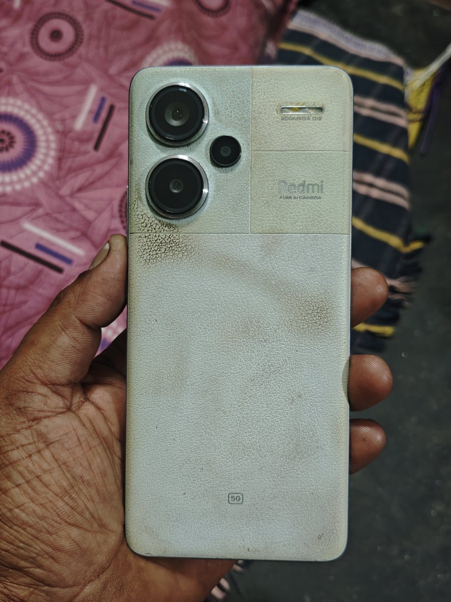 GowriTech's tweet photo. Redmi Note 3 Pro Plus after update greenline
@XiaomiIndia https://t.co/j6wfpJ7oph