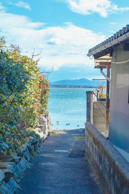 ChavesMist85846's tweet photo. 深夜の静けさが心地いい。でも、眠れやしない。 https://t.co/qG8NZcIOQ9
