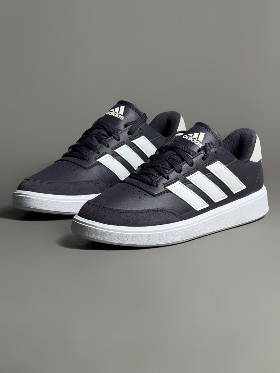 sneakersfandom's tweet photo. https://t.co/t9QxQ6XuRP
