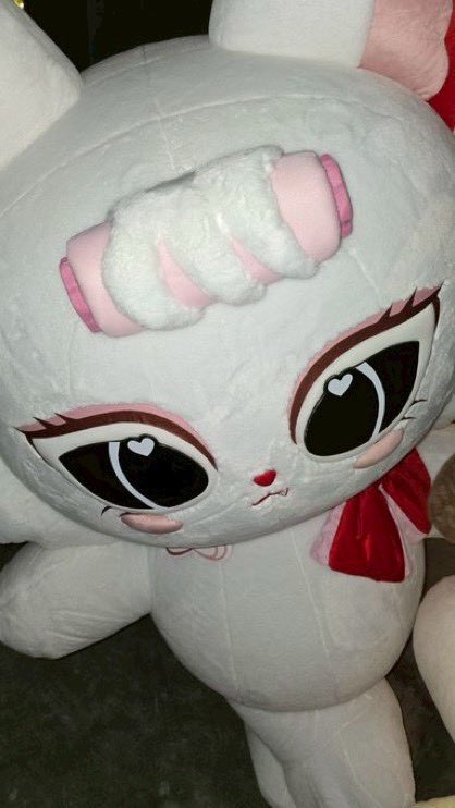 janurfavor's tweet photo. สำเนาถูกต้องอีกแล้ว55555 ม้าแจนกับน้องเจเวล https://t.co/nGsjMRLO50