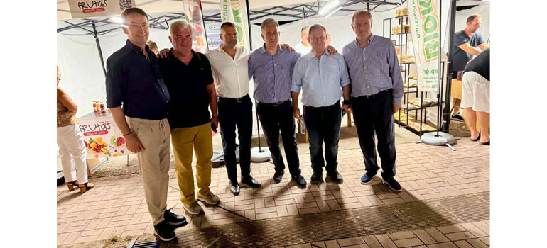 MinagricPress's tweet photo. ΥφΑΑΤ, Θανάσης Καββαδάς από τη Θεσπρωτία: «Στόχος μας στο Υπουργείο είναι να στηρίζουμε κάθε παραγωγική δραστηριότητα που δημιουργεί αξία, θέσεις εργασίας και προοπτική στην ελληνική περιφέρεια» https://t.co/VATr2fknks https://t.co/JD6grLr2xJ