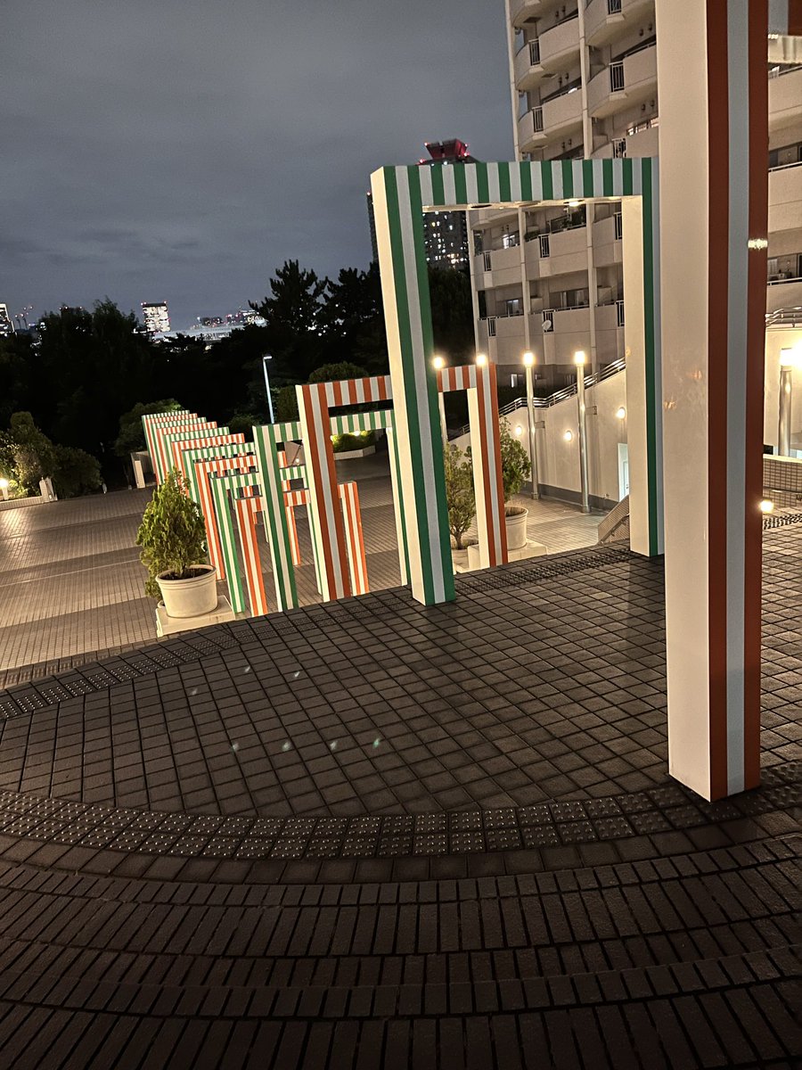 ASUMIpan21's tweet photo. 違うイベントやったけど、お台場散歩してきた！
終わる前にユニコーン見れて良かった😭

脳内が未来ハーモニー…… https://t.co/wPysG7XtkO