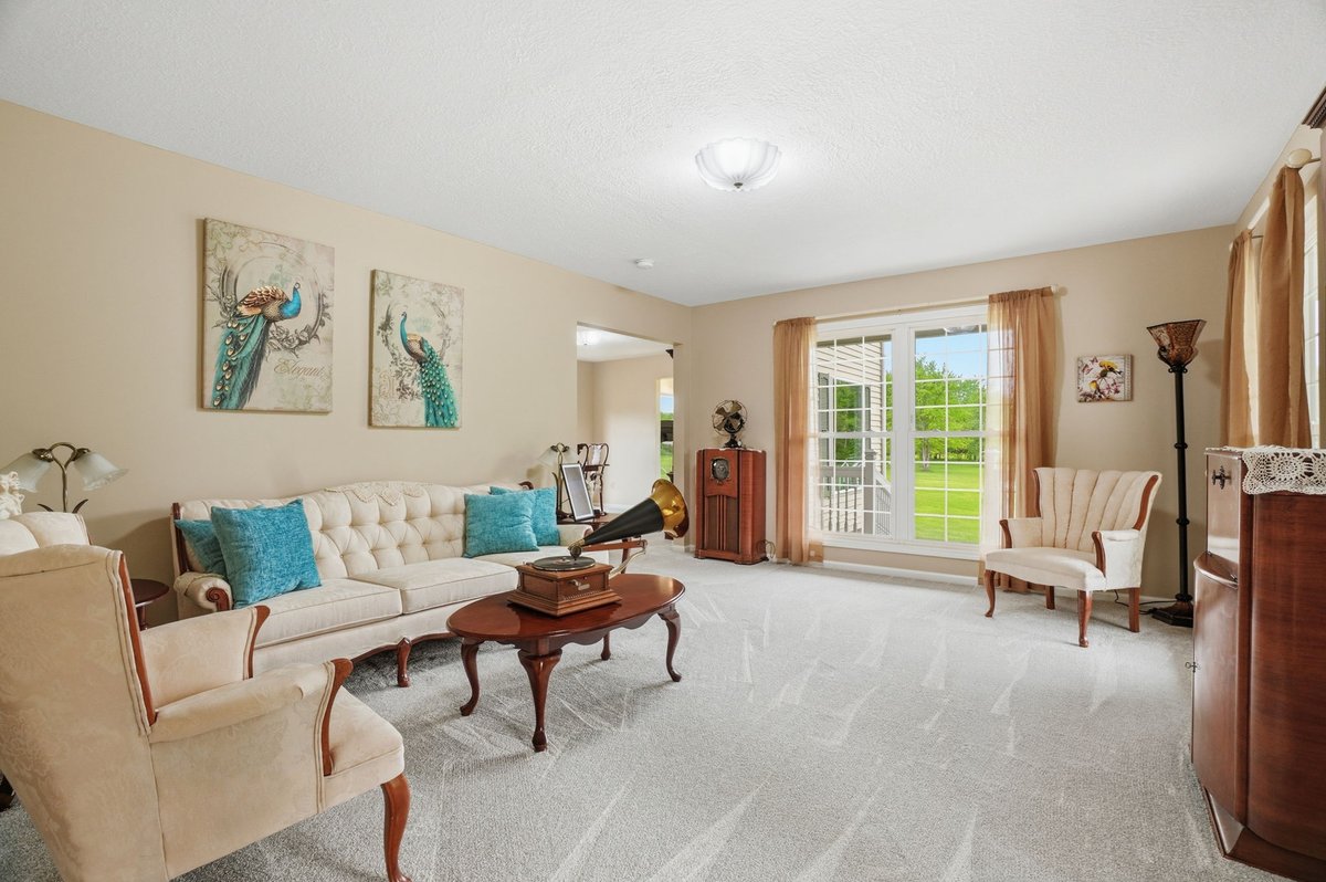 remax_rising's tweet photo. π16159 Gar Hwy, Montville, OH 44064
Now listed at $925,000
Contact Ann Blair at (440) 668β1771 for more information
#OhioHomesForSale #montville #remax #homesforsale #remaxagent #OhioHomes #horseproperty #horseproperties https://t.co/cD93XVGzcQ