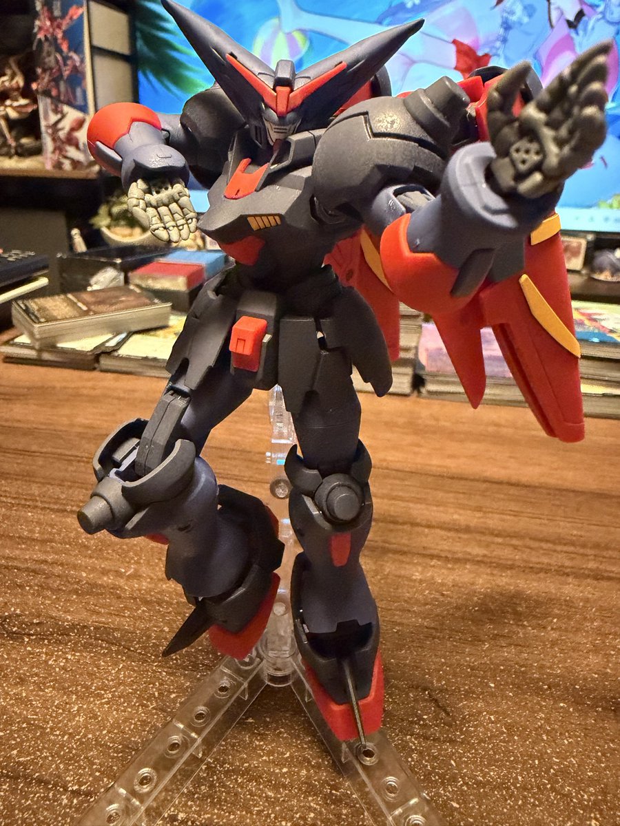 ChrnosAiless's tweet photo. マスターガンダムも完成！
風雲再起に乗せるとやっぱ最高やね！
カッコよすぎ https://t.co/9JHAVtixEg