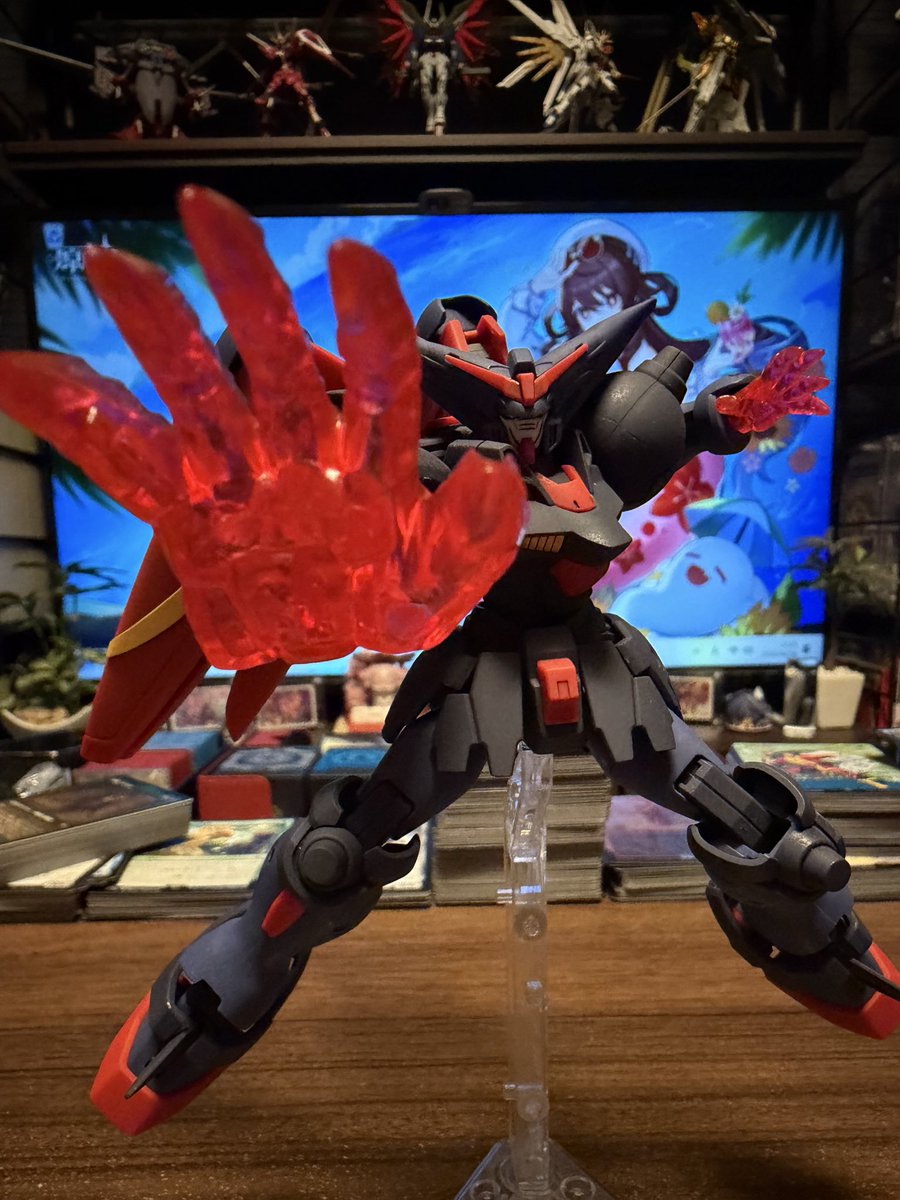 ChrnosAiless's tweet photo. マスターガンダムも完成！
風雲再起に乗せるとやっぱ最高やね！
カッコよすぎ https://t.co/9JHAVtixEg