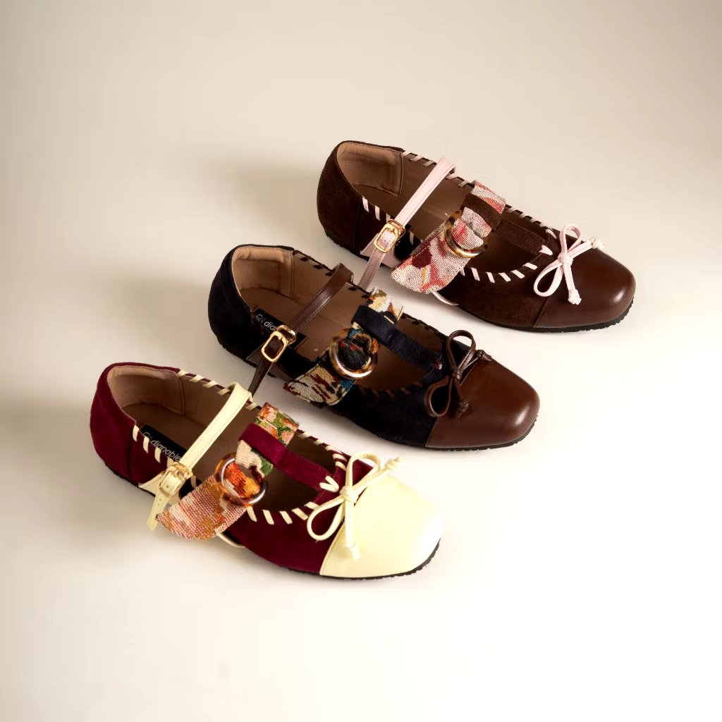 clasarv's tweet photo. ✨️🩰REKOMENDASI SEPATU WANITA DIANABLE🩰✨

Dianable ini dari Bandung, girls.
Model-model sepatunya unik tapi tetep elegan dan cantik.
Produk mereka ada flat shoes, sepatu sandal, pump shoes, heels, dan masih banyak lagi.. Yuk kepoin 🤍🩵🩷 https://t.co/4yE630m54m
