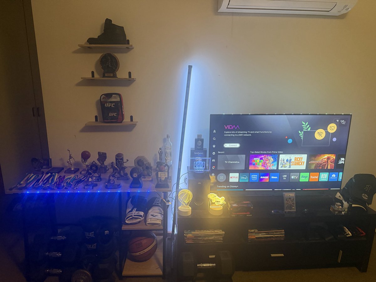 itsryanlemp's tweet photo. The crib at the moment https://t.co/g8JaQjwbq5