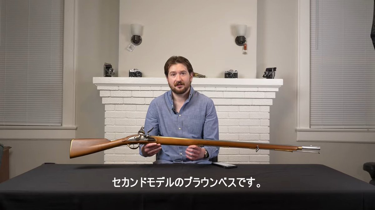 fuyuto64's tweet photo. Youtubeで新しく活動始めてくれた @weaponsarchive さんの動画良すぎる。
穏やかな紳士が「日本人向け」にわざわざ字幕付けて銃について滔々と解説してくれるとか「こんな動画待ってた」って人も多いんじゃないの？
この品の良さ、他に無いわ。

https://t.co/CyX33SeSNQ https://t.co/P4bqn9qoTk