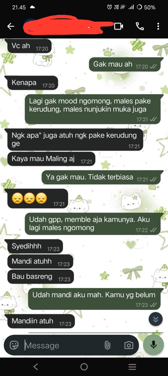 aaahaaaaay's tweet photo. INI NAMANYA CARA BERGAUL YANG NORAK YA. Baru kenal dua hari udah minta wa, giliran dikasih malah kek tai. Minta pap, vc, call apalah si setan ini. Udah dibilang gak mau tetep maksa. INI TOLOL NAMANYA, NORAK. Gak bisa menghargai orang lain. Gak ada adab dan otak. https://t.co/NGWOV5NS0B