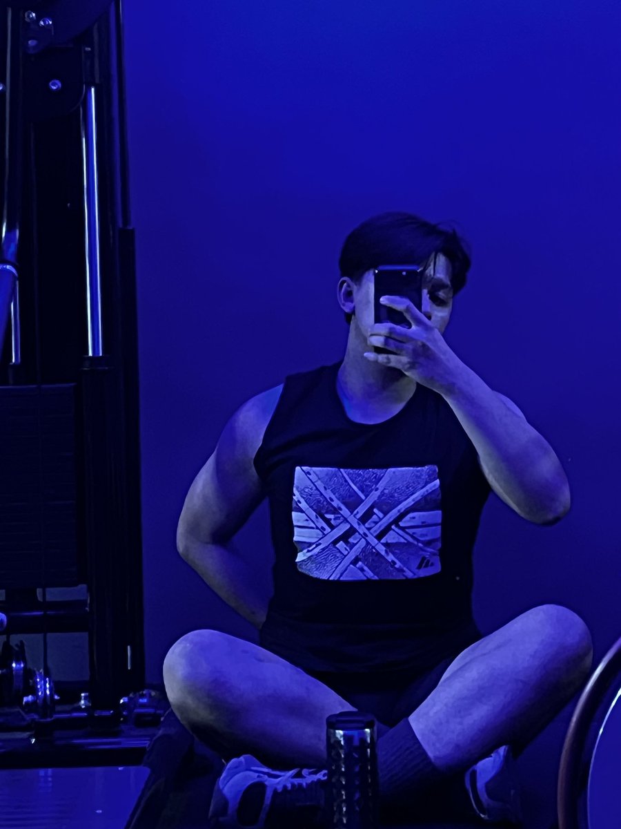 remaha_n's tweet photo. Gym Malam wkwk https://t.co/yU2IAcOOly