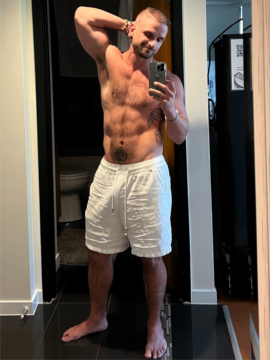 JacksonReedXXX's tweet photo. Finally got my X back from either a dumb ass bot or bitch ass MAGA. Either way, fuck you both! If you followed me for the shit that was posted recently, that will not be continuing. It will be ass fucking and dick sucking like it should be 😎🫶🏼🥳 https://t.co/v1Zoqe8FiG