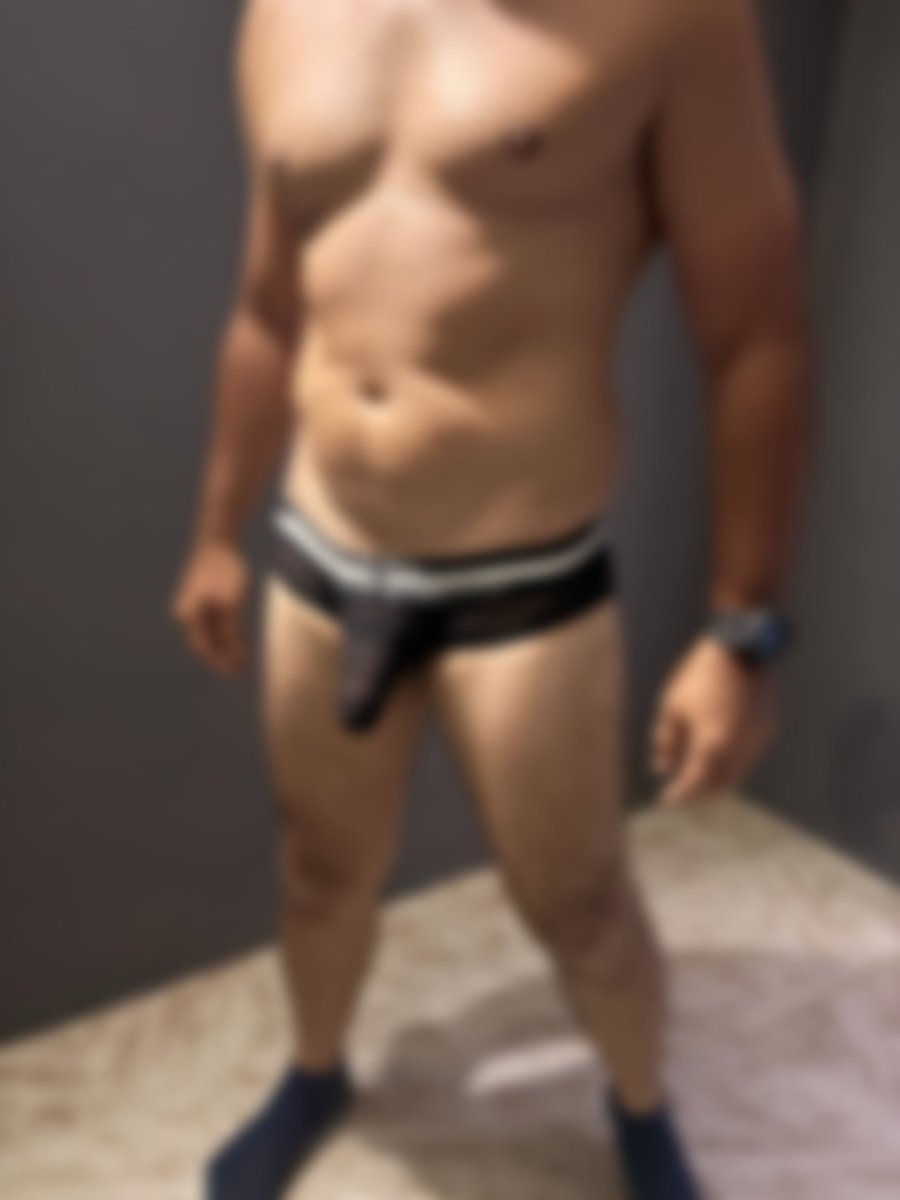 LeosexR's tweet photo. #single #morbo #parejas #venezuela #shudai #sexo https://t.co/OOUdzjxt3O