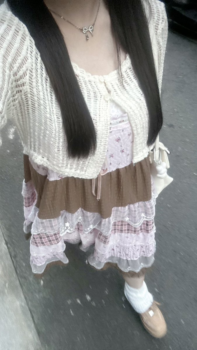 _zvf4's tweet photo. 俺の参戦コーデ可愛いから見て https://t.co/3umV6eOUaJ
