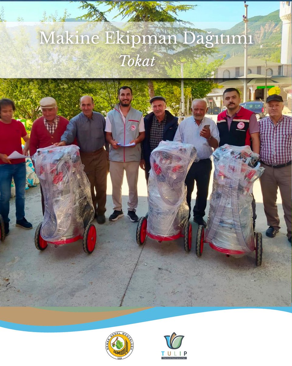 TulipProjesi's tweet photo. TULIP Projesi ile Tokat’ta 228 üreticimize yem karma, süt sağım makinesi, havalandırma fanı ve kaşağı gibi ahır ekipmanları teslim edildi. 🚜📷
Sürdürülebilir hayvancılık ve güçlü kırsal kalkınma hedefimizle üreticimizin yanındayız. @60iltarim 
#TULIP #KırsalKalkınma https://t.co/7iFDiB4adn