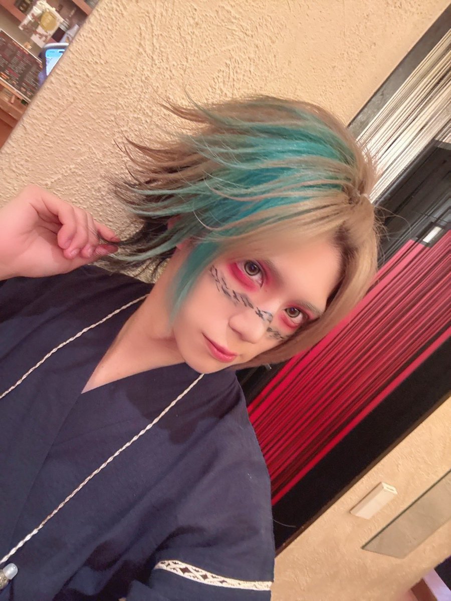 KGY_7stberg's tweet photo. 8.4巣鴨獅子王 thx！

CHICBOY1日復活見て下さりありがとうございましたー！そして！おつかぐやー😈

久々にギターヒーローになれた1日だったぜ〜😎

あと！しれっと半年に一回やるバンドになりました笑

次回12/10新宿club scienceでやるので是非に！ https://t.co/JoFbM8L3NG