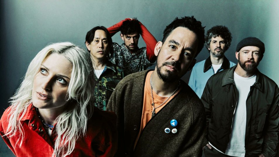Revolvermag's tweet photo. 📽️LINKIN PARK announce theatrical release for 'UNSHATTER' documentary
https://t.co/FxhV8FPVPC https://t.co/nzLM0w4CwG