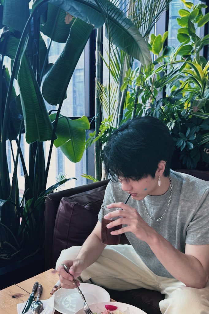 Jacob_attends's tweet photo. 怪不得你睡不着 https://t.co/SbChW7CoTQ