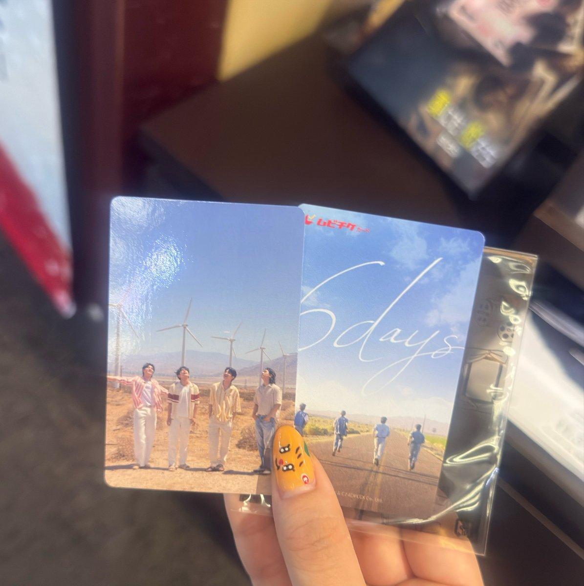chiimydy's tweet photo. そいえばムビチケ買ったよ🍀
（隠しきれない別グルの推しと共に……😹） https://t.co/knH7ISsWR6