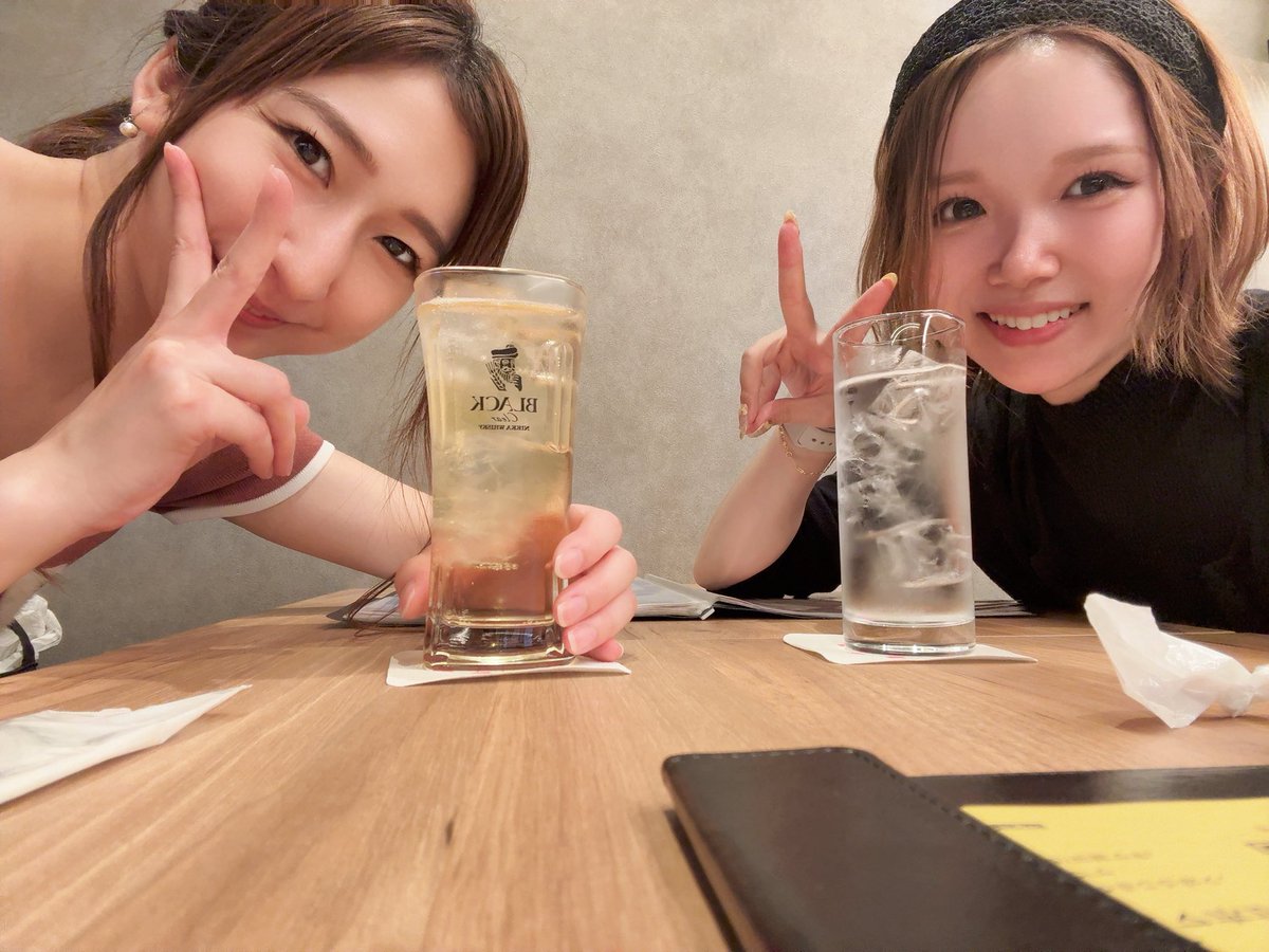 MiyaAichan's tweet photo. 明日🪧8月5日（水）は
#キング西円町店 におじゃまします🙌✨

みかちゃんといっしょに
来店するのでみんな遊びに来てね〜💁🏼‍♀️

#PR　#DMM　#応援来店 https://t.co/tmSGLGL2Mc