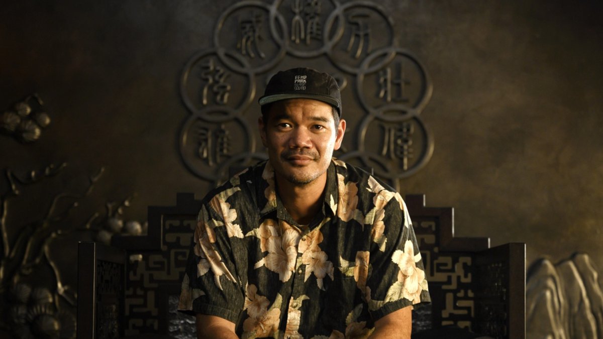 AgentsFandom's tweet photo. Destin Daniel Cretton on the delay for a 'SHANG-CHI' sequel:

"When you really look at what happened to the industry, at least from my perspective, it was just like everything went to shit after that. I feel like if Marvel was where it was before, we would have had maybe two sequels already. Who knows?"

(via: @TheWrap)