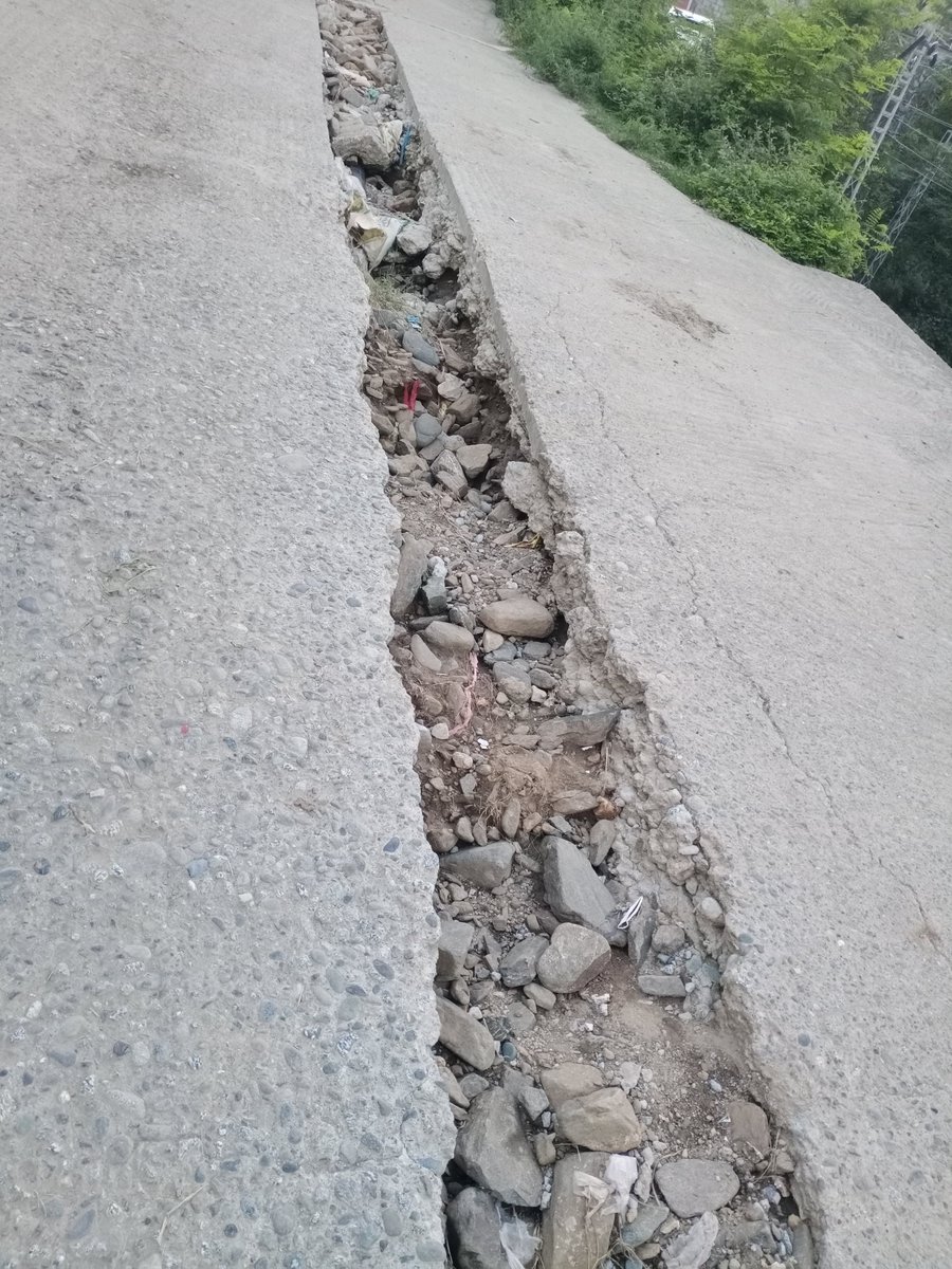 roopanaz's tweet photo. @CSKPOfficial @CSKPOfficial 8 months ago Sambat Janazgah–Bypass Road, UC Baidara, Swat was cut for a tube well pipeline, but it is still unrepaired. Two vehicles can hardly pass safely. School children, women &amp; elderly suffer daily, especially during rain. Kindly order immediate repair. https://t.co/egQIHSle5n