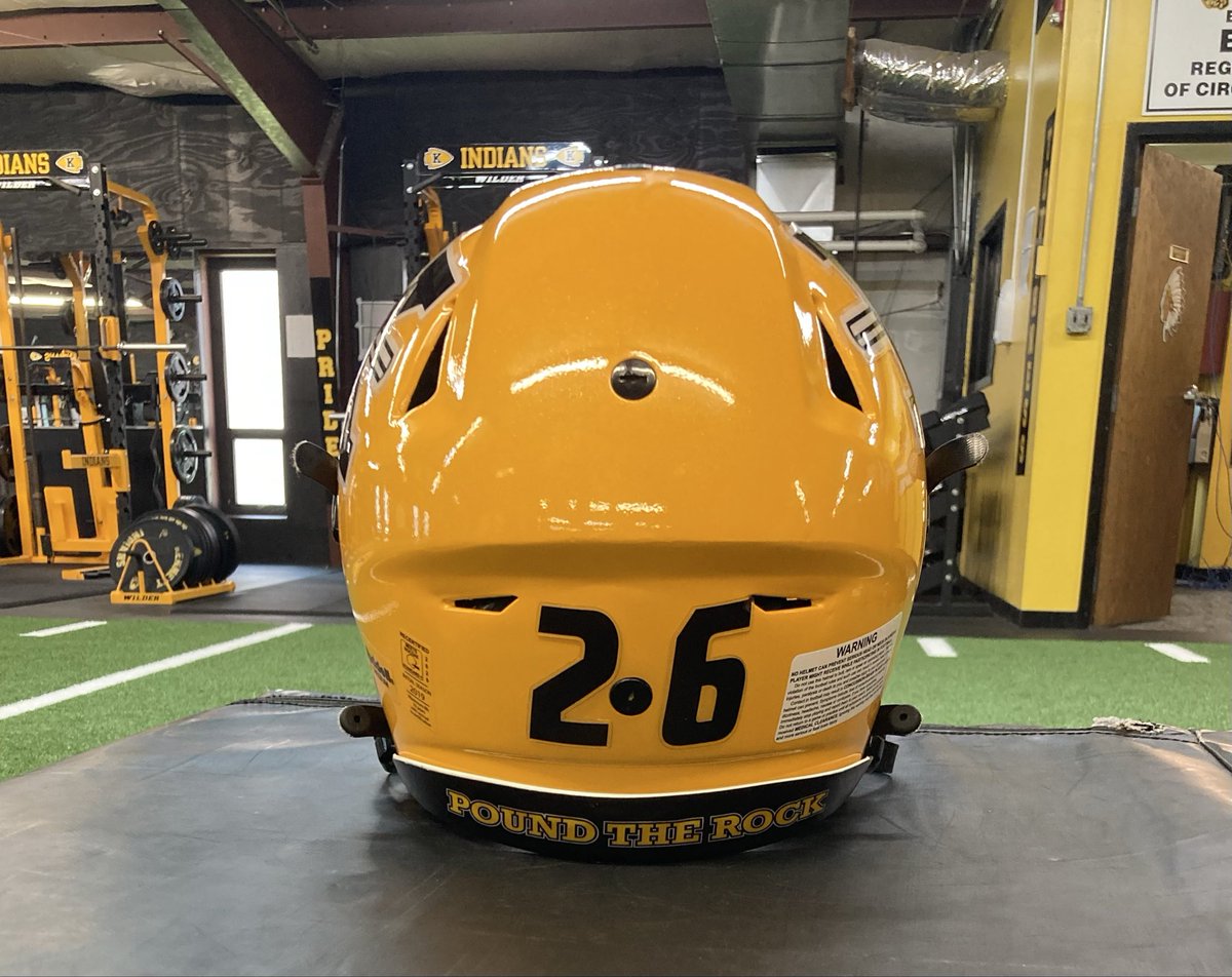 football_khs's tweet photo. New helmet color, new logo! #SpearsUp π€ππ https://t.co/9phLCuDkkw