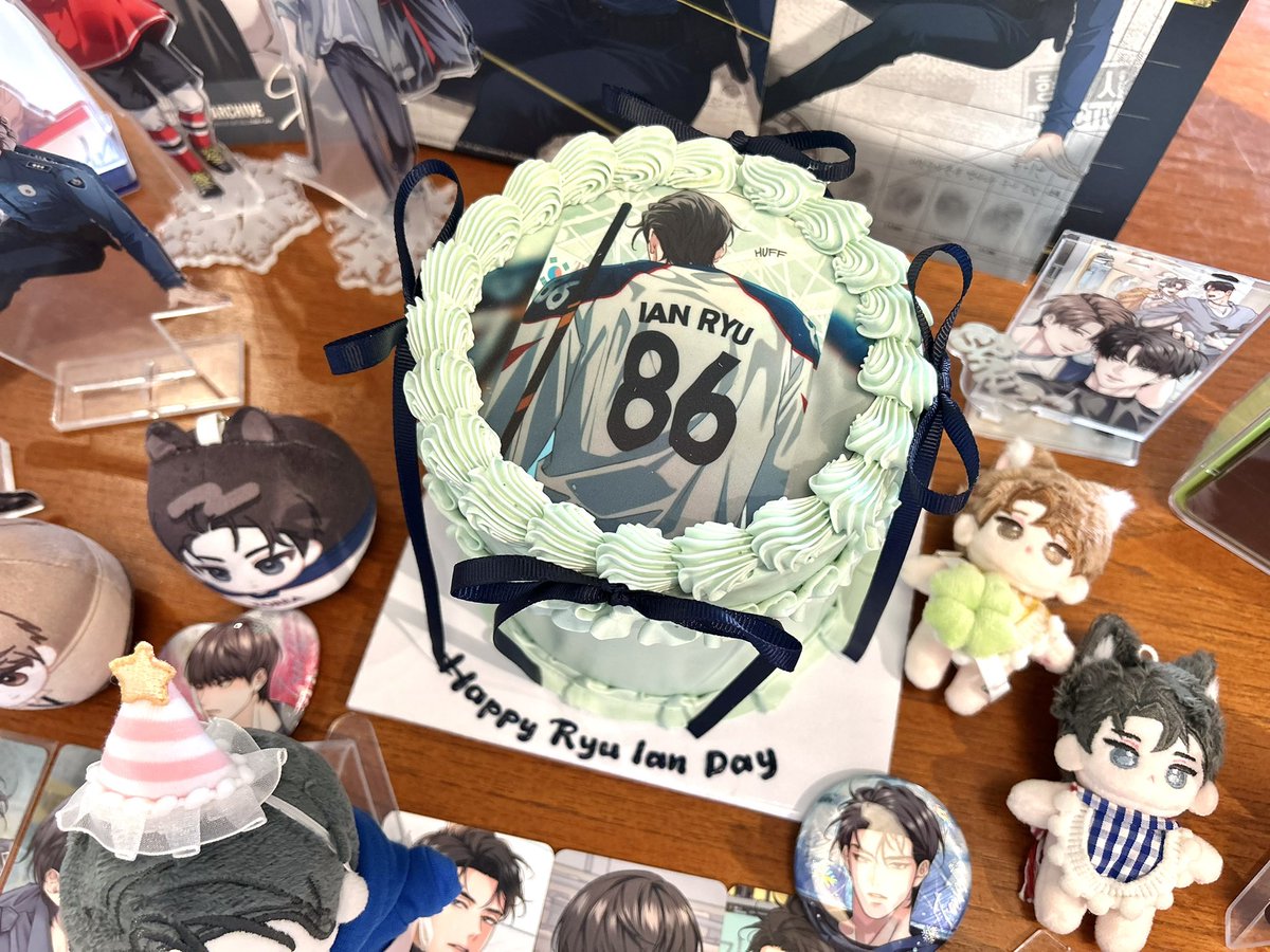 aeginakyum's tweet photo. 𝙃𝙖𝙥𝙥𝙮 𝘽𝙞𝙧𝙩𝙝𝙙𝙖𝙮 𝙍𝙮𝙪 𝙄𝙖𝙣 🏒🩵🎂
May you find happiness with your beloved sunbae 🩵

✨ @unintentionalpb ✨
#0805_HAPPY_IANDAY
#여름의_한가운데_선물처럼_찾아온_류이안
 #류이안_나의_가장_눈부신계절 
#은산이와_함께할_이안이의_모든_여름을_축하해 https://t.co/TqR1mRxZFw