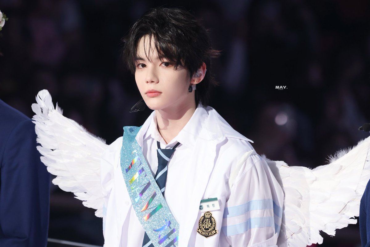 HAMIN_MAY's tweet photo. 나의 천사야
생일 축하해 🪽💕

HAPPY 20TH HAMIN DAY
#해피하민데이_나의자전거소년
#20DreamsWithHamin
#SMTR25 
#HAMIN #하민 #ハミン https://t.co/eUgLNlQcJH