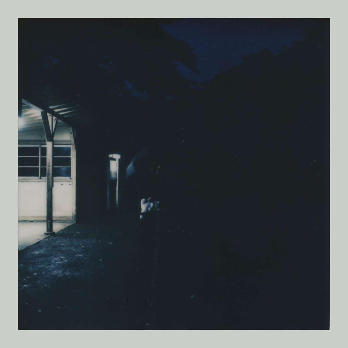 ykq2_'s tweet photo. ☃️new release☃️

2026.8.5(Wed)

雪国 2nd EP “claras” release.

┈

1,クララ
2,月台
3,カゲロウ
4,放課後
5,冬眠
6,おやすみ

┈

配信リンク
https://t.co/ZHktFtBLKT https://t.co/JjIkYVRZpY
