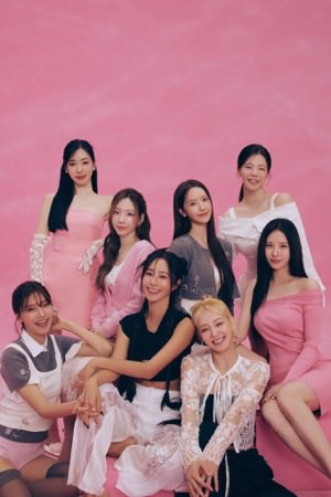 _firstsnow's tweet photo. Let's make next year's comeback the most celebrated carnival ever :)

#19년째_지금은_소녀시대
#19YearsWithSNSD https://t.co/s2dUTv6YMs